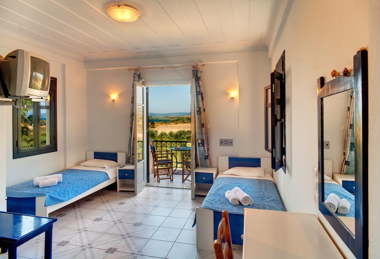Villa Marita à Lisvori Extérieur photo